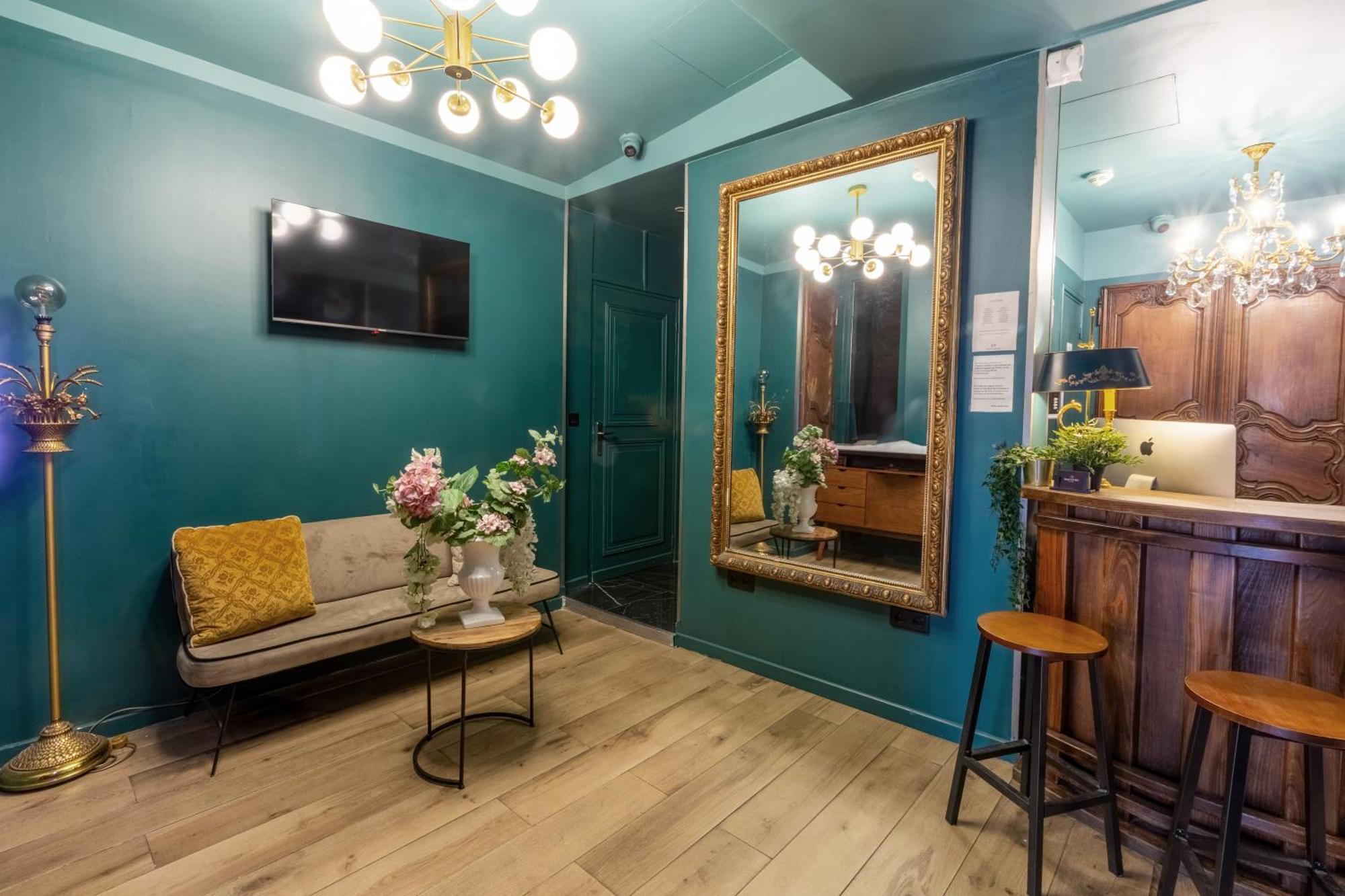 Maat Etoile 2* Parigi